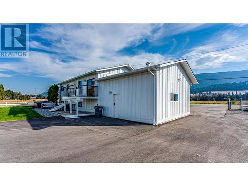 8935 Kalamalka Road, Coldstream, BC - Outdoor