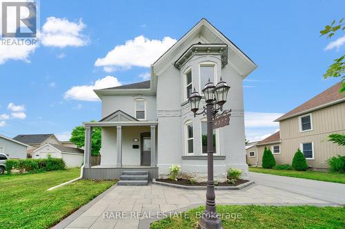 4372 Ontario Street, Lincoln, ON - Outdoor With Facade