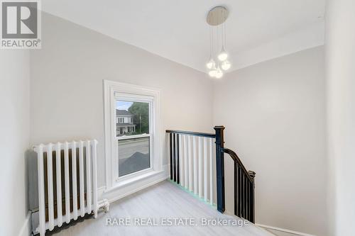 4372 Ontario Street, Lincoln, ON - Indoor Photo Showing Other Room