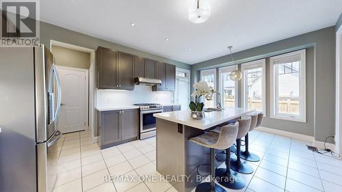 270 Symington Avenue, Oshawa, ON - Indoor Photo Showing Kitchen