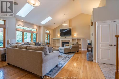 6972 Grande River Line, Chatham-Kent, ON - Indoor Photo Showing Living Room With Fireplace