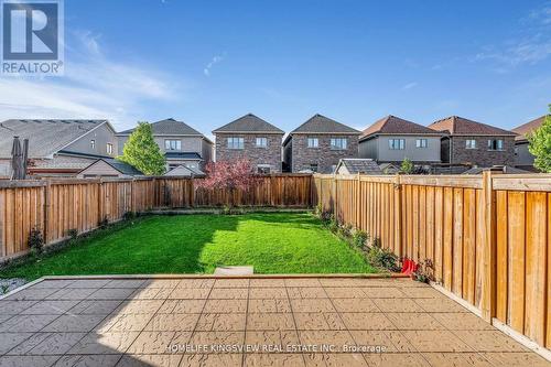 58 Weaver Terrace, New Tecumseth, ON - Outdoor With Backyard