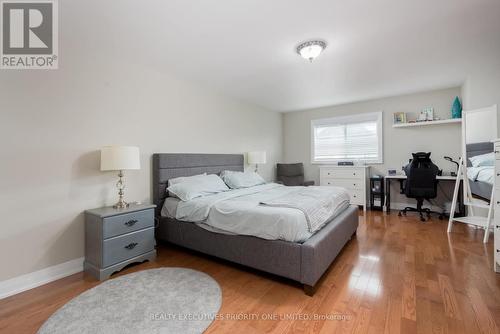 148 Monteith Crescent E, Vaughan (Maple), ON - Indoor Photo Showing Bedroom