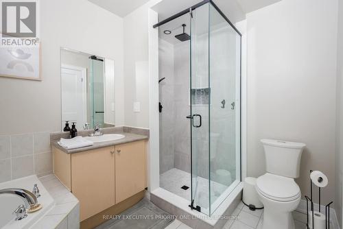 148 Monteith Crescent E, Vaughan, ON - Indoor Photo Showing Bathroom