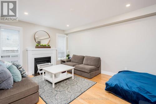 148 Monteith Crescent E, Vaughan (Maple), ON - Indoor Photo Showing Living Room With Fireplace