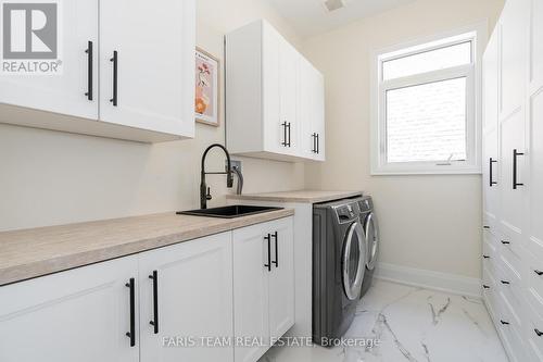 27 Muirfield Drive, Barrie (Ardagh), ON - Indoor Photo Showing Laundry Room