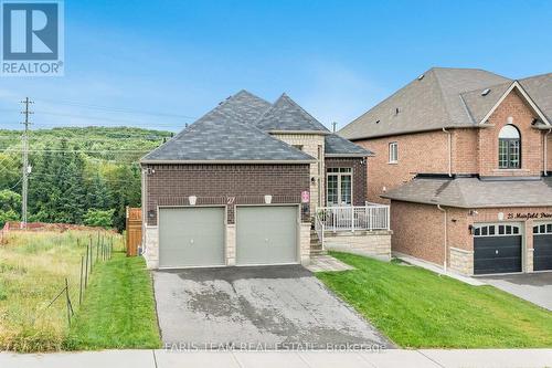 27 Muirfield Drive, Barrie (Ardagh), ON - Outdoor