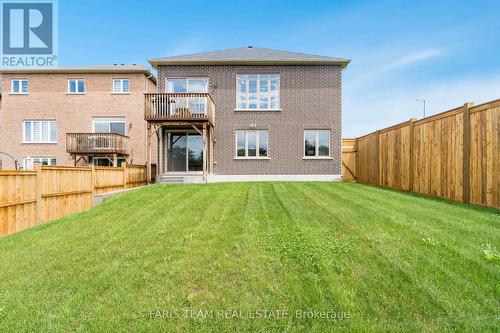 27 Muirfield Drive, Barrie (Ardagh), ON - Outdoor With Exterior