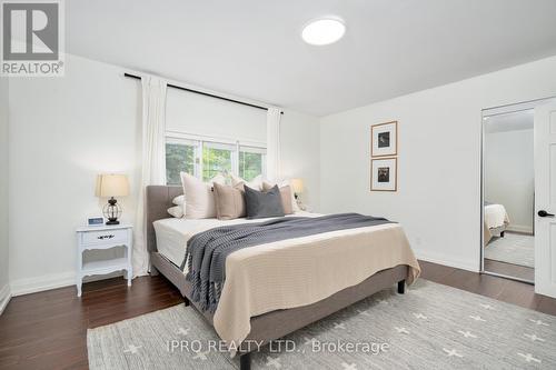 428 Victoria Park Avenue, Toronto (East End-Danforth), ON - Indoor Photo Showing Bedroom