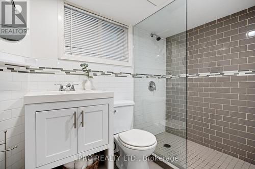 428 Victoria Park Avenue, Toronto (East End-Danforth), ON - Indoor Photo Showing Bathroom