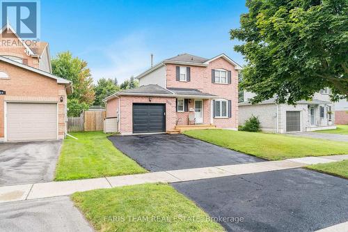 220 Mary Anne Drive, Barrie (Innis-Shore), ON - Outdoor With Facade