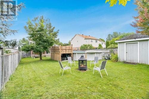 220 Mary Anne Drive, Barrie (Innis-Shore), ON - Outdoor With Backyard