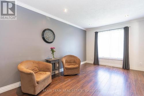 220 Mary Anne Drive, Barrie (Innis-Shore), ON - Indoor Photo Showing Other Room