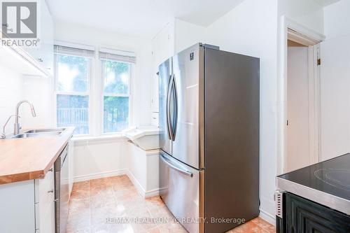 34 Penetang Street, Barrie (Codrington), ON - Indoor Photo Showing Kitchen With Stainless Steel Kitchen