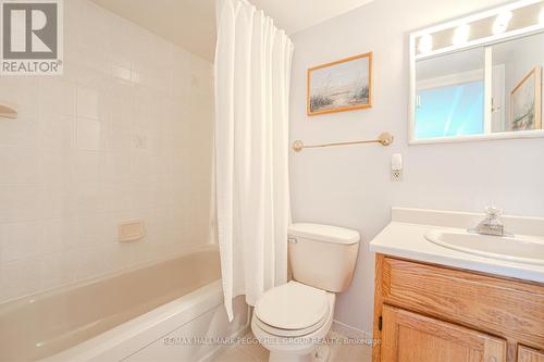 206 - 181 Collier Street, Barrie (North Shore), ON - Indoor Photo Showing Bathroom