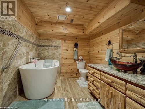 152 Huron Street, Zorra, ON - Indoor Photo Showing Bathroom