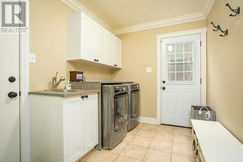 1380 Old English Lane, Oakville (Glen Abbey), ON - Indoor Photo Showing Laundry Room