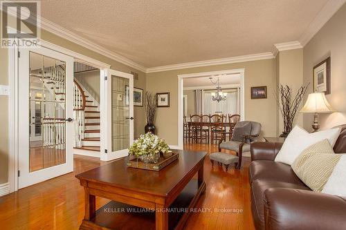 1380 Old English Lane, Oakville (Glen Abbey), ON - Indoor Photo Showing Living Room