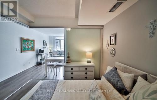 711 - 68 Abell Street, Toronto (Little Portugal), ON - Indoor Photo Showing Bedroom