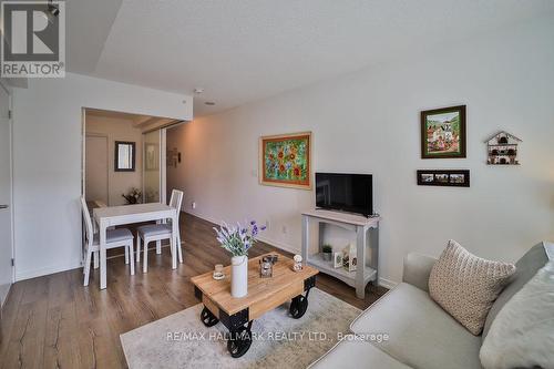 711 - 68 Abell Street, Toronto (Little Portugal), ON - Indoor Photo Showing Living Room