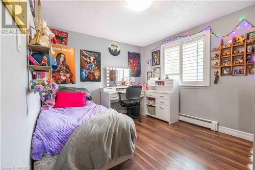 925 10Th Avenue E Unit# 201, Owen Sound, ON - Indoor Photo Showing Bedroom