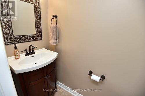 94 Grindstone Way, Hamilton (Waterdown), ON - Indoor Photo Showing Bathroom