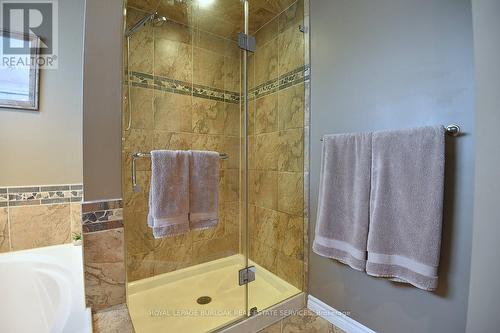 94 Grindstone Way, Hamilton (Waterdown), ON - Indoor Photo Showing Bathroom