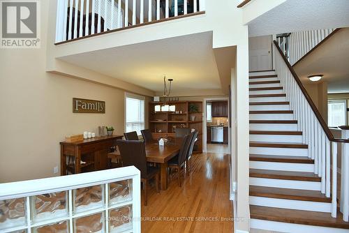 94 Grindstone Way, Hamilton, ON - Indoor Photo Showing Other Room