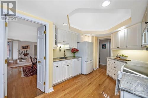 130 Queen Elizabeth Drive Unit#301, Ottawa, ON - Indoor Photo Showing Kitchen