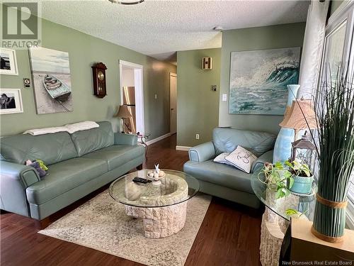 1326 Tobique Road, Drummond, NB - Indoor Photo Showing Living Room