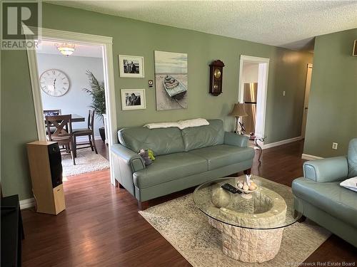 1326 Tobique Road, Drummond, NB - Indoor Photo Showing Living Room