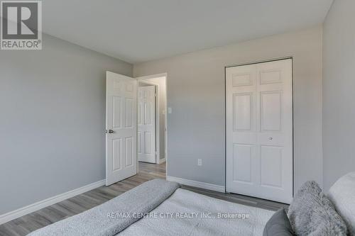 105 - 1100 Jalna Boulevard, London, ON - Indoor Photo Showing Bedroom