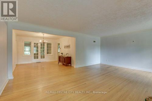 420 Riverside Drive, London, ON - Indoor