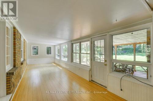 420 Riverside Drive, London, ON - Indoor Photo Showing Other Room