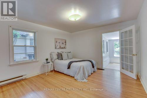 420 Riverside Drive, London, ON - Indoor Photo Showing Bedroom