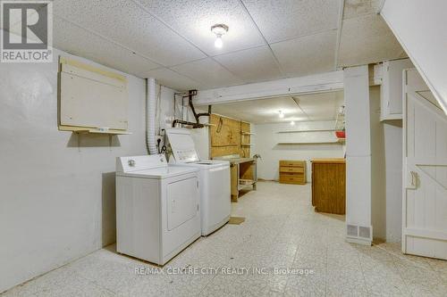 420 Riverside Drive, London, ON - Indoor Photo Showing Laundry Room