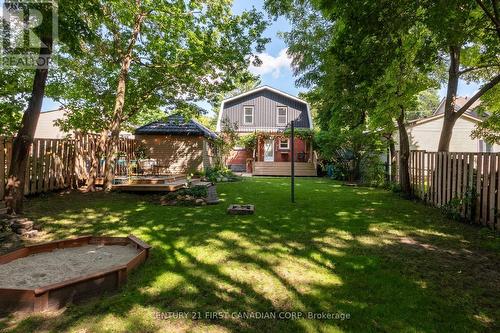 126 Wilson Avenue, London, ON - Outdoor With Deck Patio Veranda With Backyard