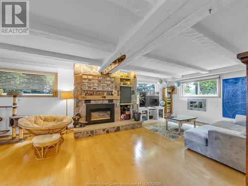 1255 Oxford, Kingsville, ON - Indoor Photo Showing Living Room With Fireplace