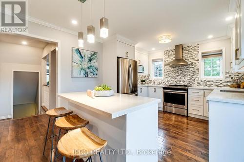 2216 Blue Oak Circle, Oakville (West Oak Trails), ON - Indoor Photo Showing Kitchen With Stainless Steel Kitchen With Upgraded Kitchen