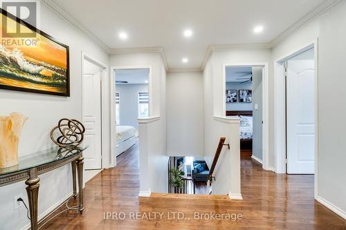 2216 Blue Oak Circle, Oakville (West Oak Trails), ON - Indoor Photo Showing Other Room