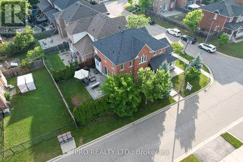 2216 Blue Oak Circle, Oakville (West Oak Trails), ON - 