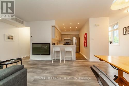 428 - 12 Douro Street, Toronto (Niagara), ON - Indoor