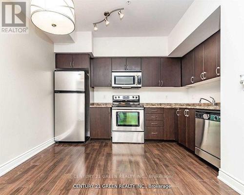 216 - 25 Richgrove Drive, Toronto (Willowridge-Martingrove-Richview), ON - Indoor Photo Showing Kitchen