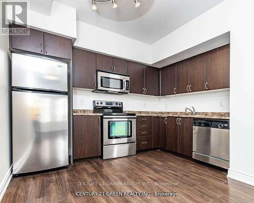 216 - 25 Richgrove Drive, Toronto (Willowridge-Martingrove-Richview), ON - Indoor Photo Showing Kitchen