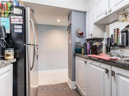 2010 - 3 Hickory Tree Road, Toronto (Weston), ON - Indoor Photo Showing Kitchen