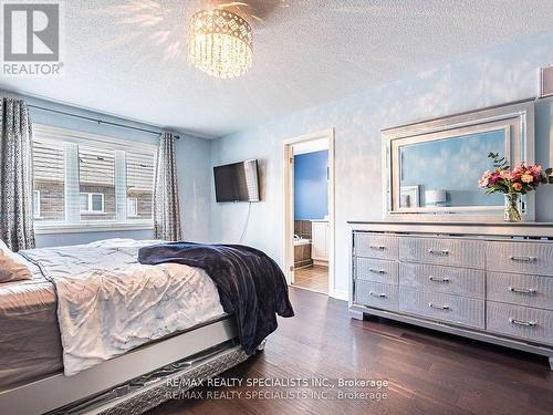 13 Kempsford Crescent, Brampton, ON - Indoor Photo Showing Bedroom