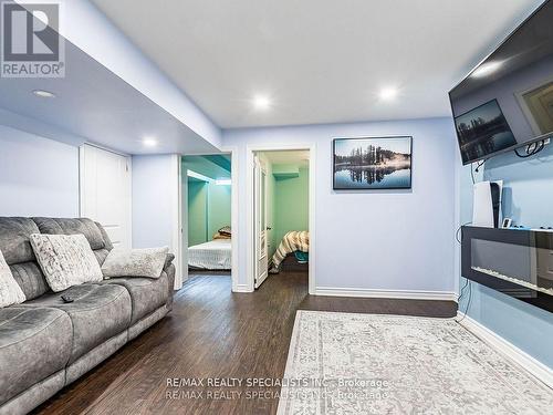 13 Kempsford Crescent, Brampton, ON - Indoor Photo Showing Living Room