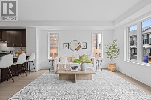 4074 Kadic Terrace, Mississauga (Churchill Meadows), ON - Indoor Photo Showing Living Room