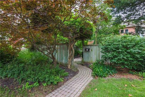 66 Yates Street, St. Catharines, ON - Outdoor