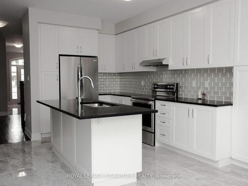 57 Hubbell Rd S, Brampton, ON - Indoor Photo Showing Kitchen With Upgraded Kitchen